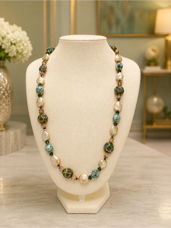 Jewelry - Artisan Lampwork Venetian Glass, Mother of Pearl/Baroque Pearls/Swarovski